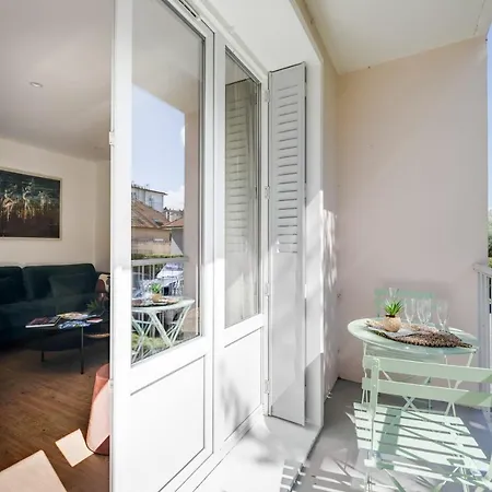 L'Annexe du 43 - Beau T3 pouvant accueillir 4 personnes avec balcon Annecy Extérieur photo
