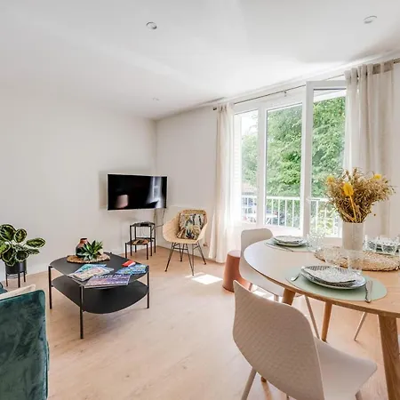 L'Annexe du 43 - Beau T3 pouvant accueillir 4 personnes avec balcon Annecy Extérieur photo